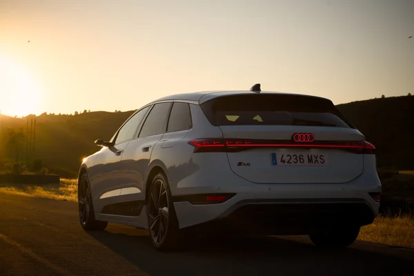 audi a6 avant e tron preformance