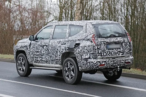 montero sport