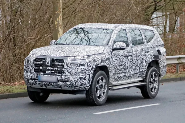 montero sport