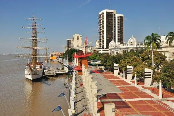 malecon de guayaquil