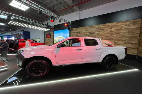 pickup truck 30