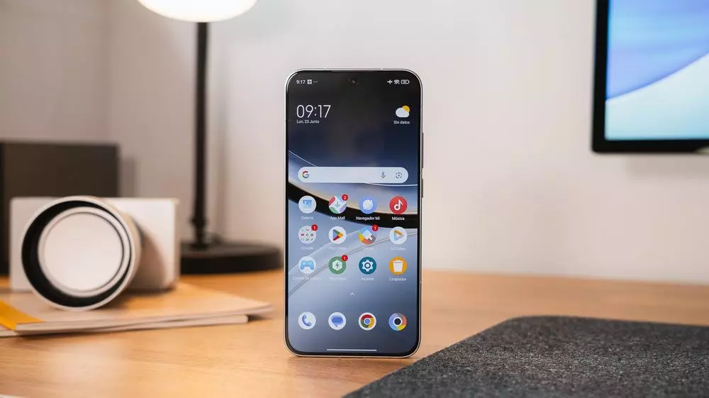 poco f7