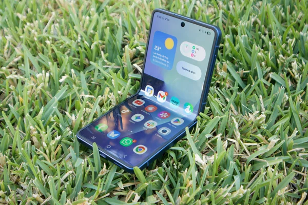 samsung galaxy z flip7