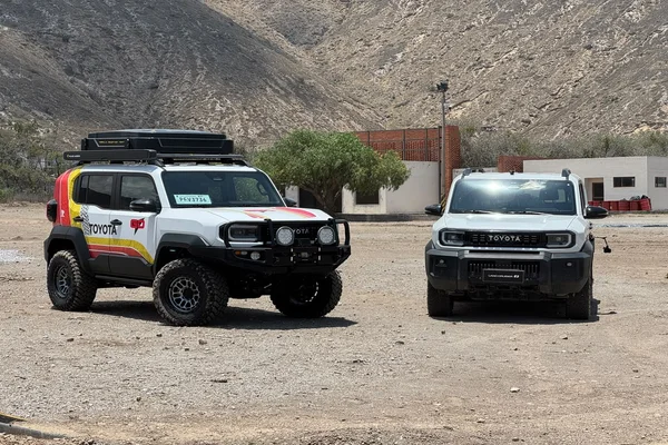totyota land cruiser