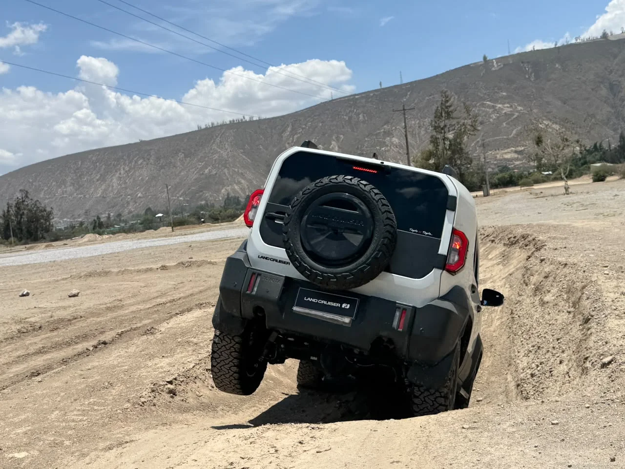 totyota land cruiser