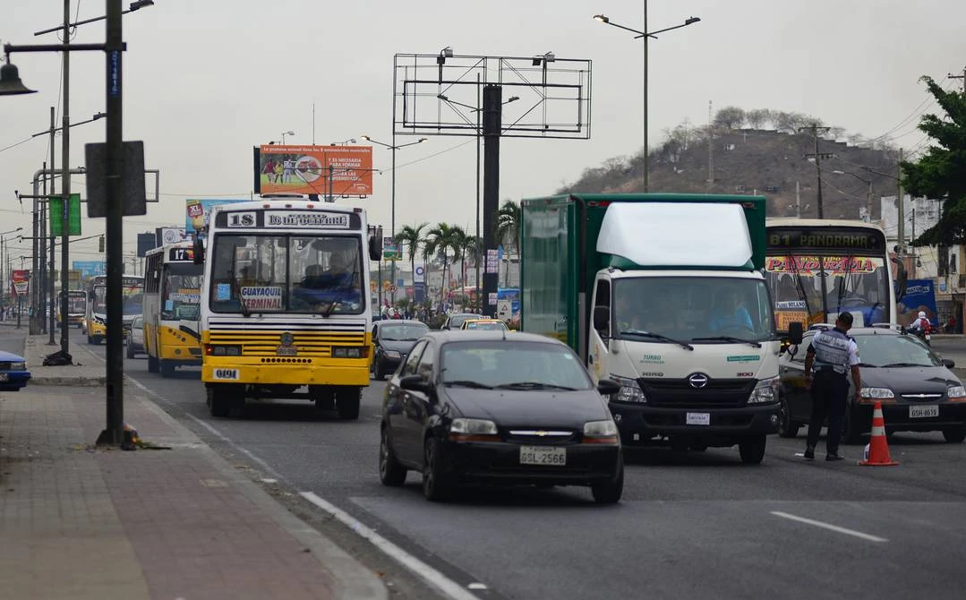 agentes de transito duran