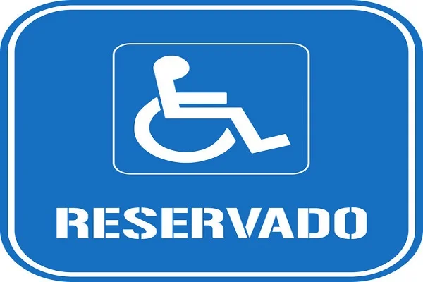aparcamiento discapacitados