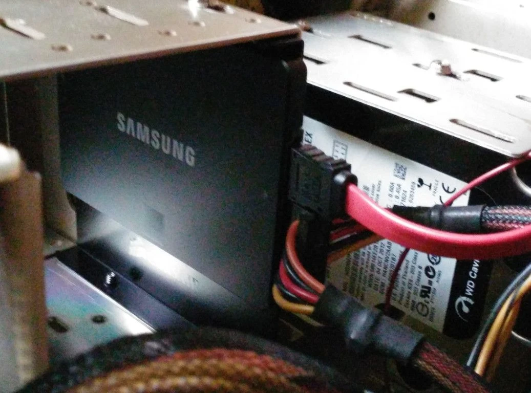 Cómo instalar un SSD en una PC 