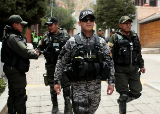 policia bolivia